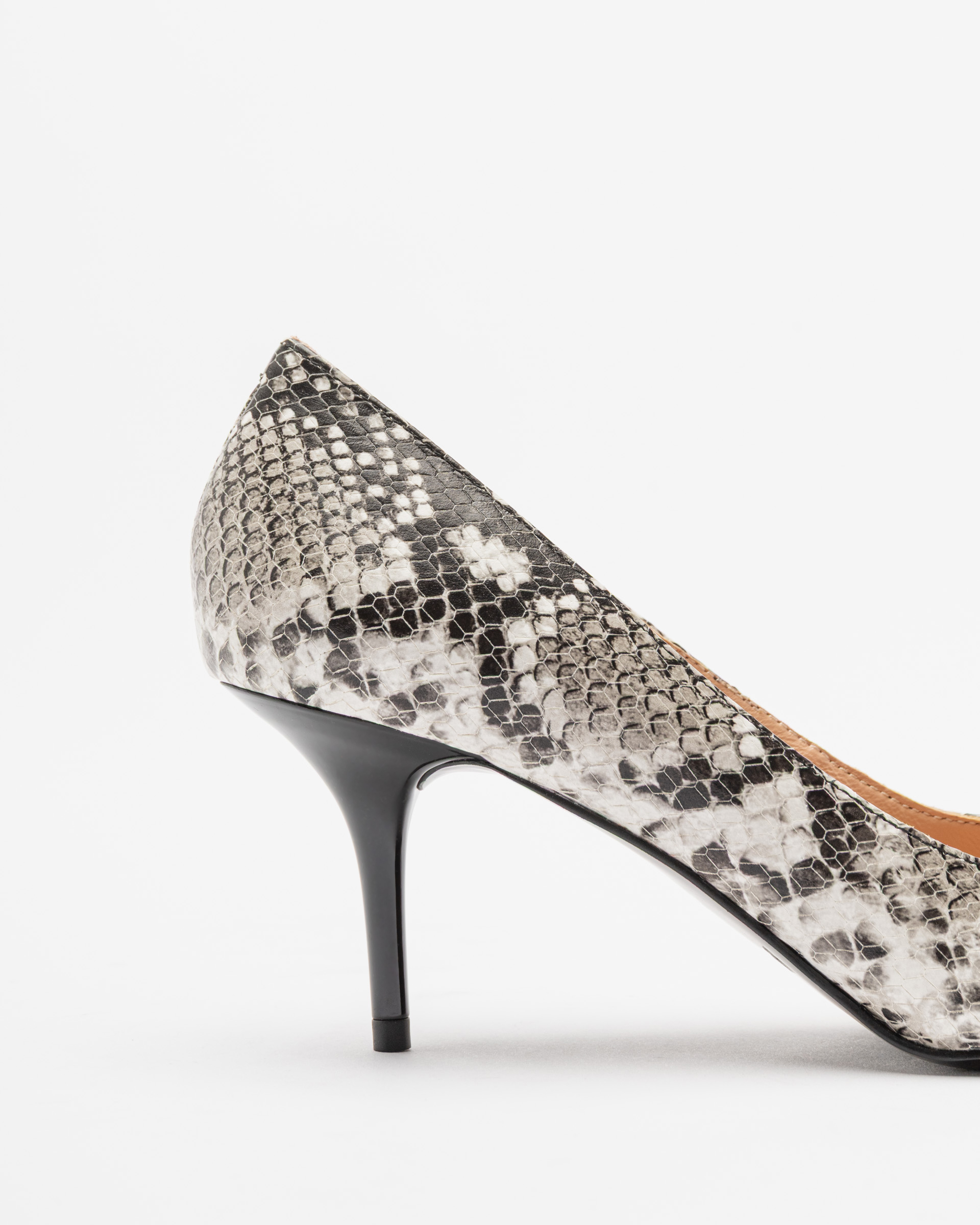 Sapatos Love Moschino