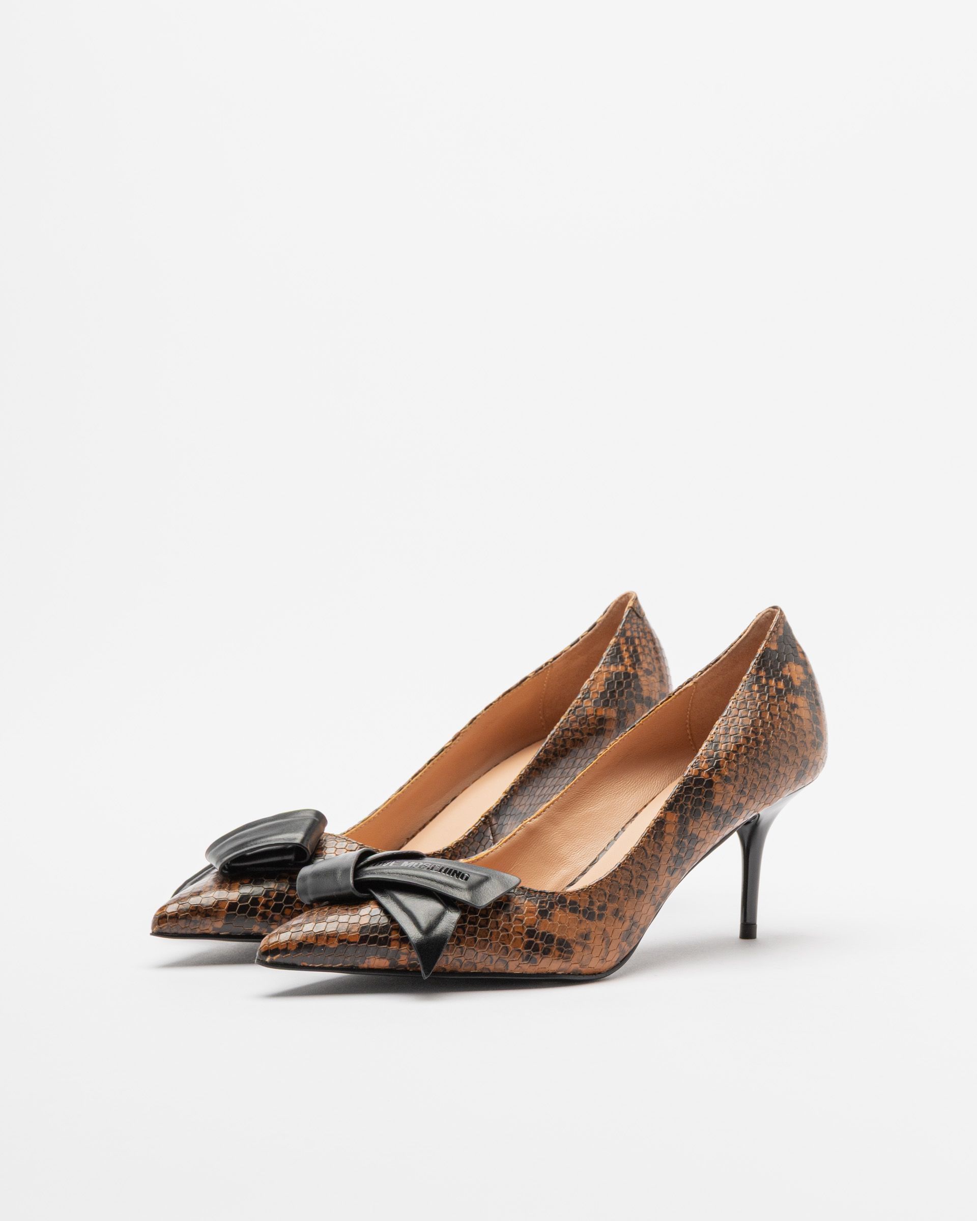 Sapatos Love Moschino