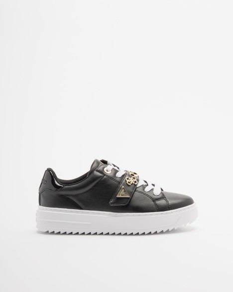 Guess Sneakers