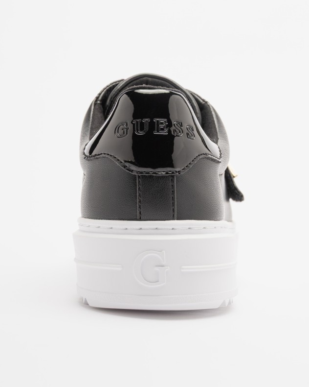 Sneakers Guess