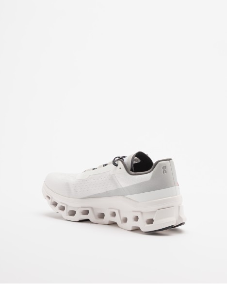 Witte sportschoenen On Running Witte sportschoenen On Running