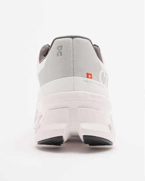 Witte sportschoenen On Running Witte sportschoenen On Running