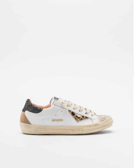 4B12 Sneakers
