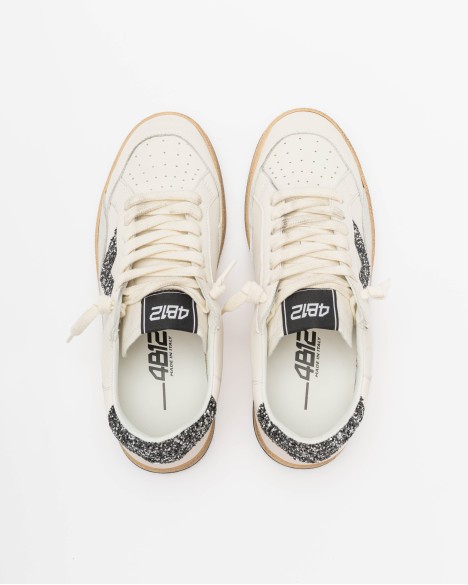 Baskets 4B12 Baskets 4B12
