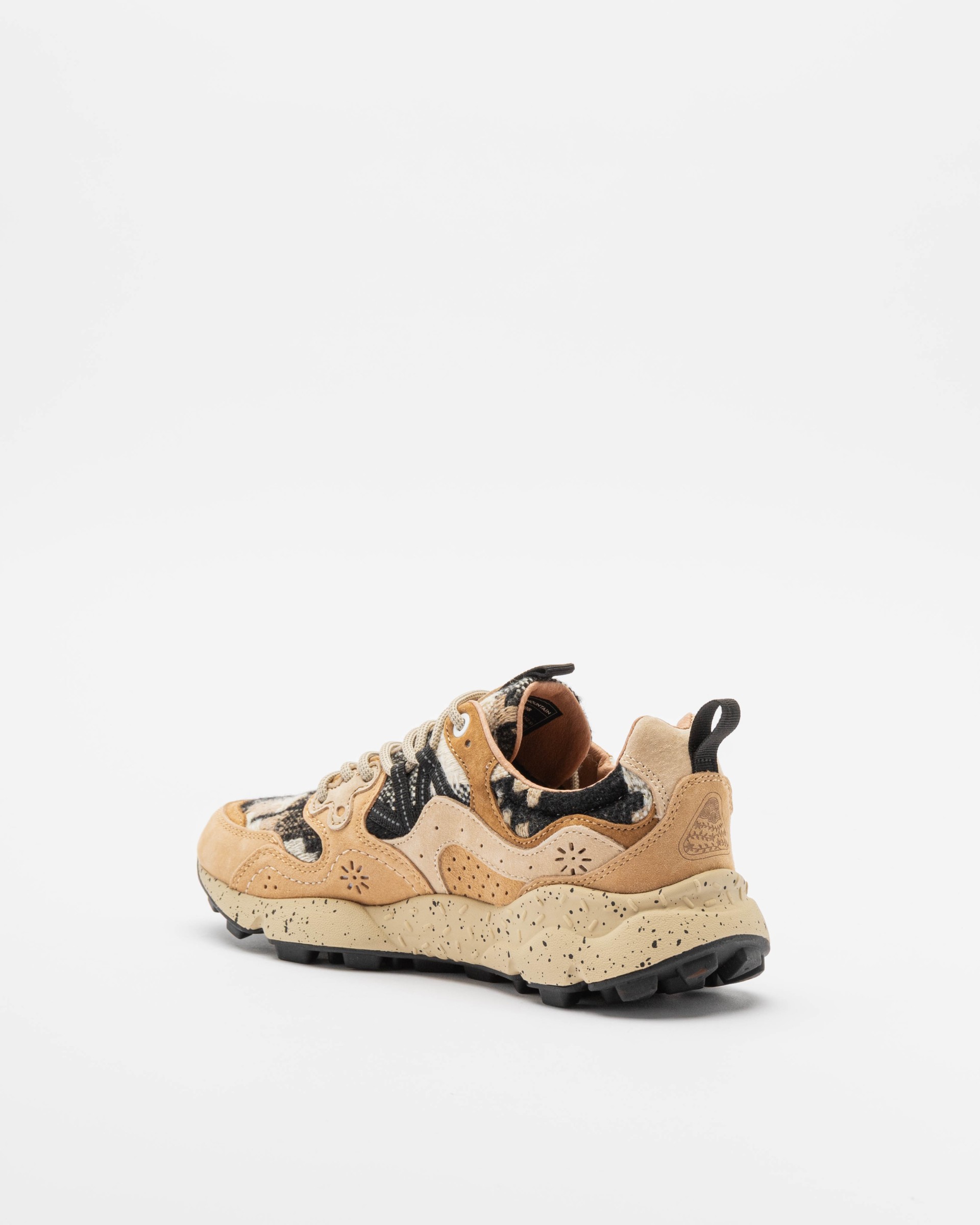 Sneakers Flower Mountain