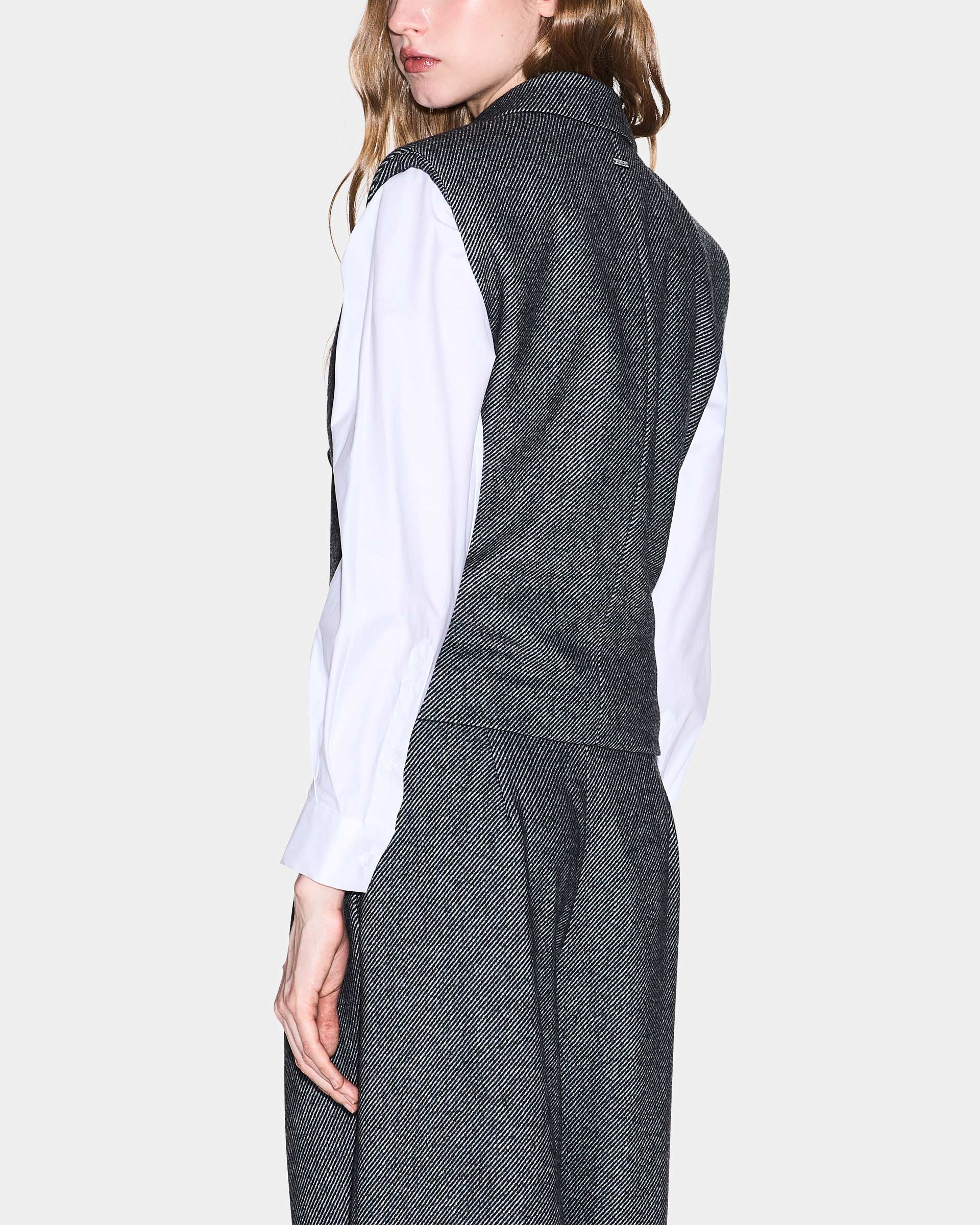 Chaleco Armani Exchange