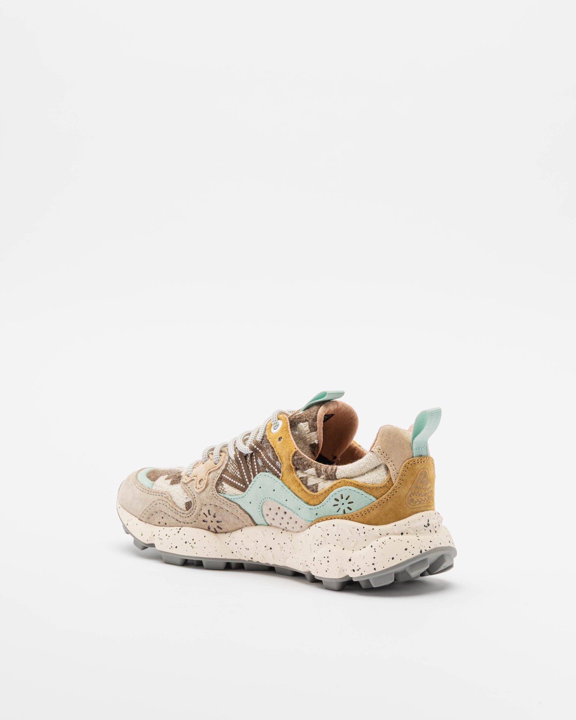 Sneakers Flower Mountain