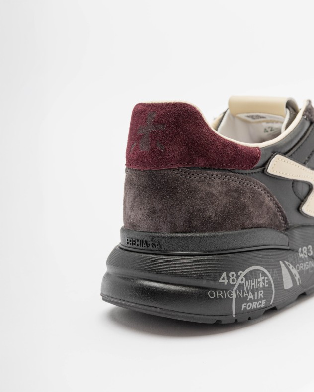 Sneakers Premiata