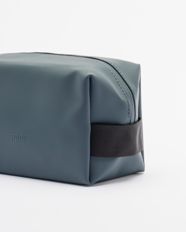 Necessaire Rains