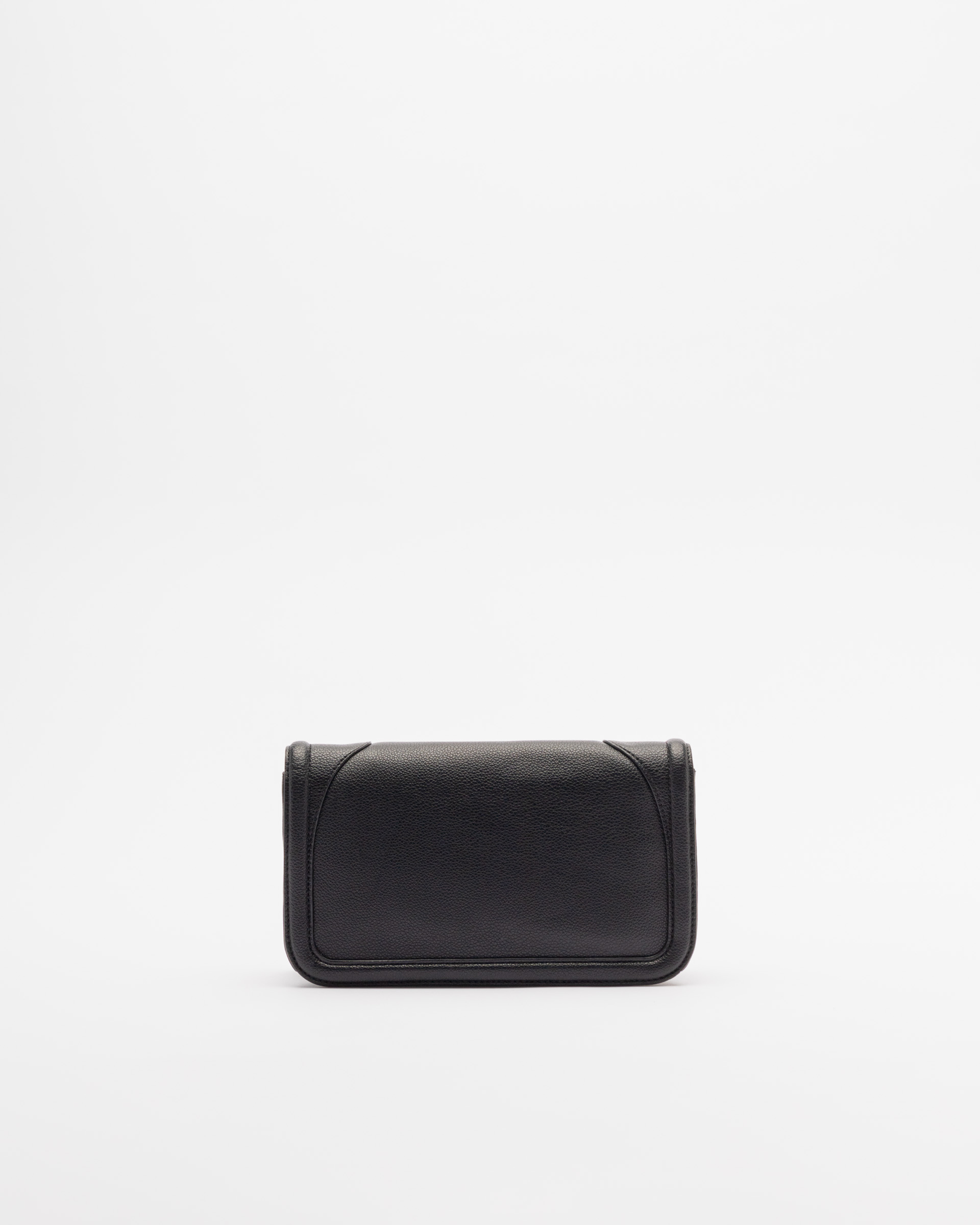 Clutch Love Moschino