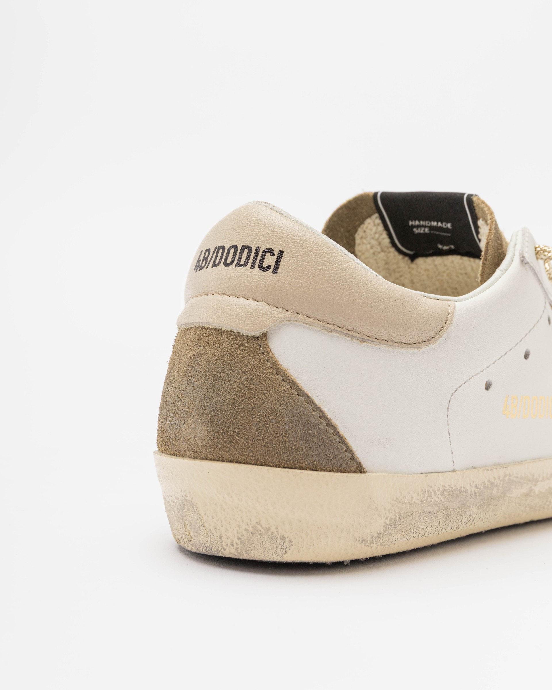 Zapatillas blancas 4B12