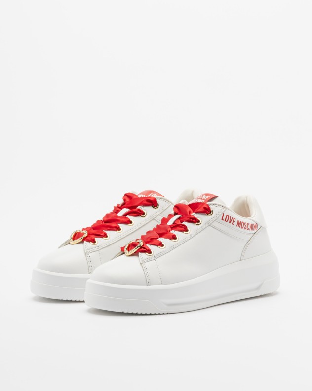 Baskettes blanches Love Moschino