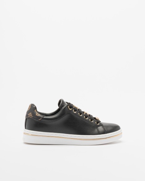 Guess Sneakers