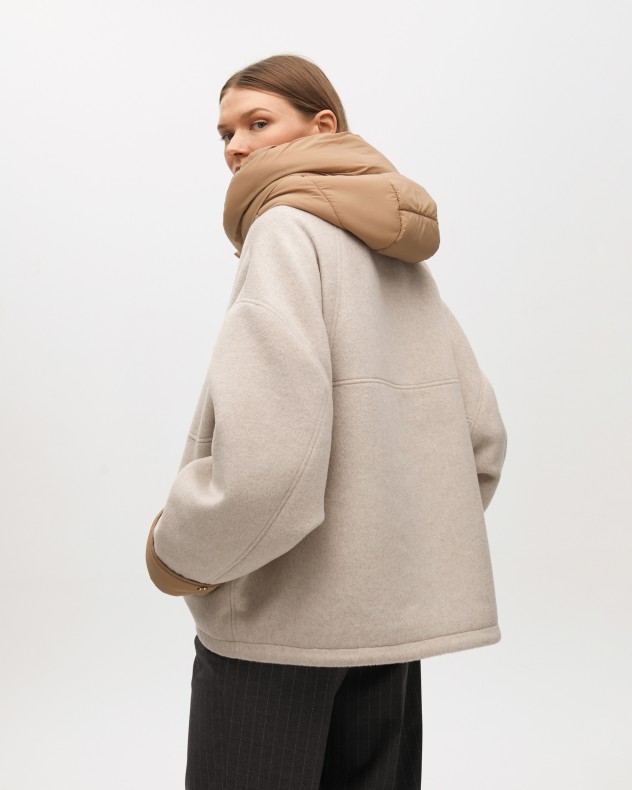 Chaqueta con capucha Maite by Lola