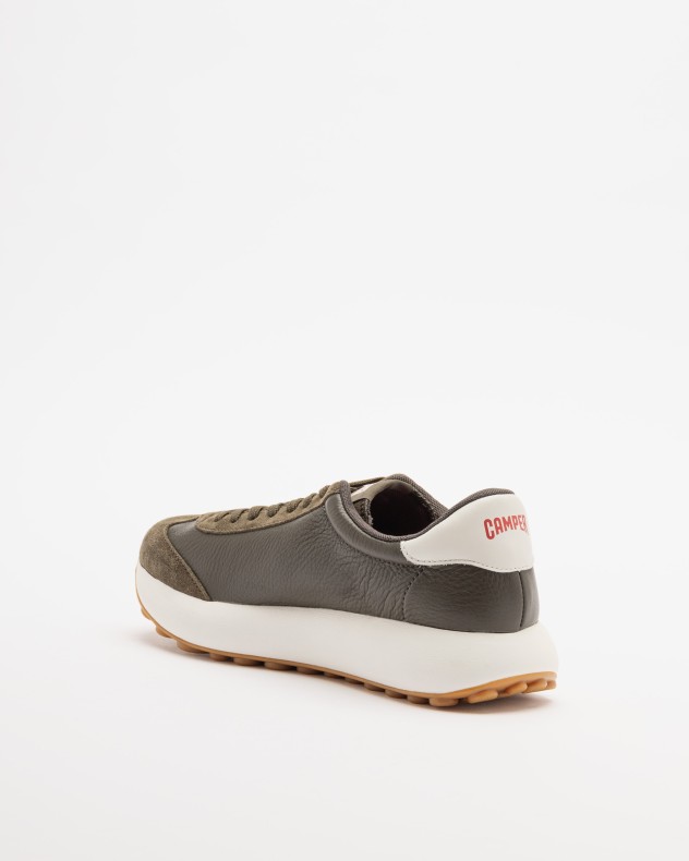 Sneakers Camper