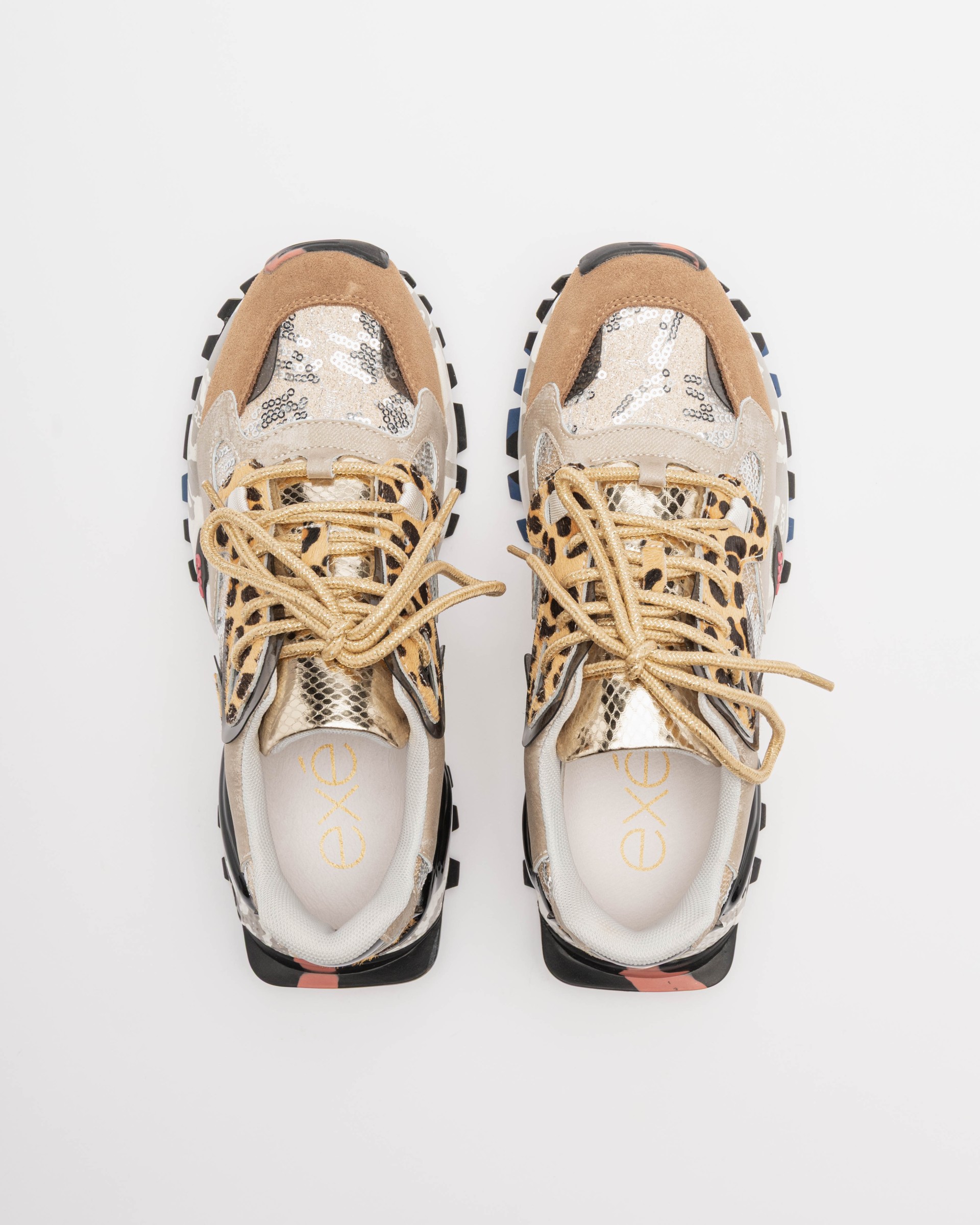Exé Sneakers