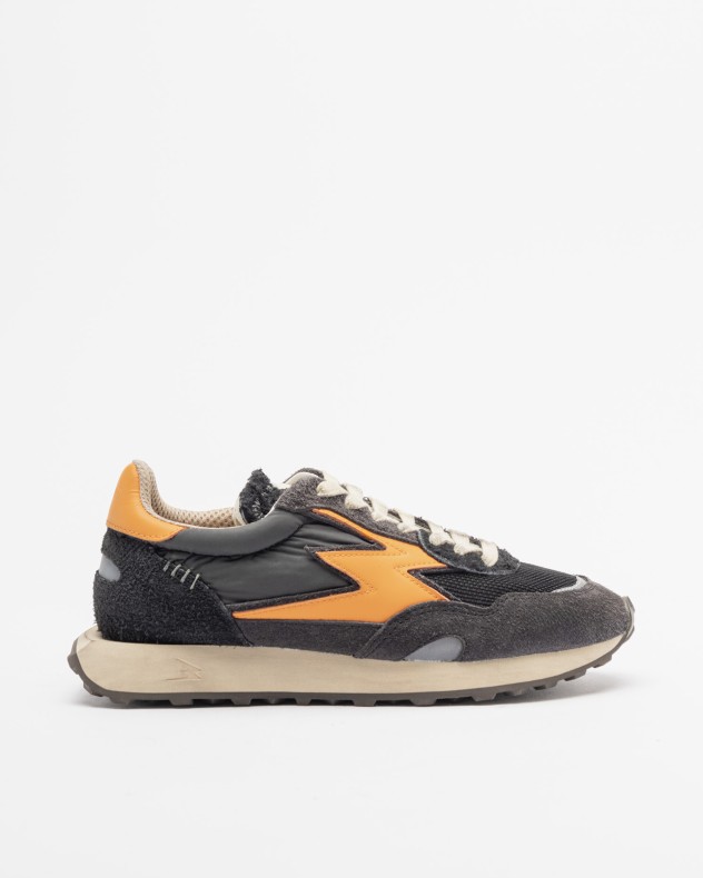 Sneakers Moa