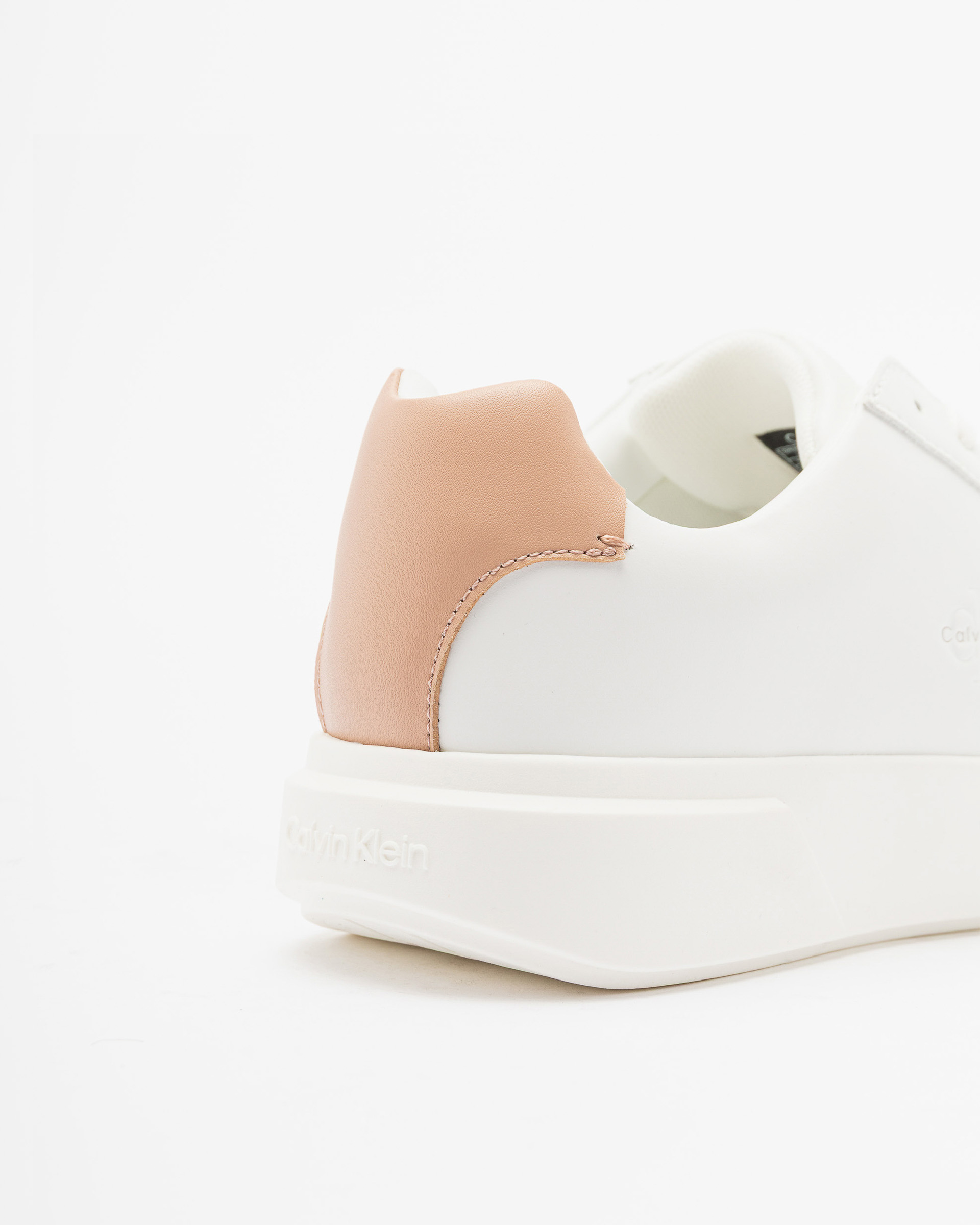 Sapatilhas brancas Calvin Klein Jeans