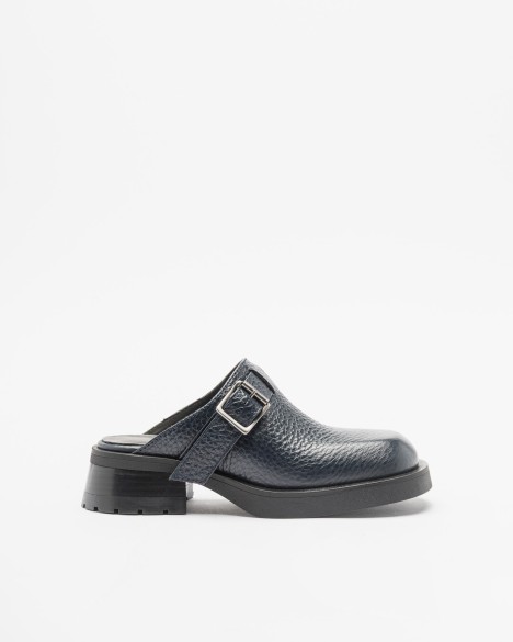Clogs E8 by Miista