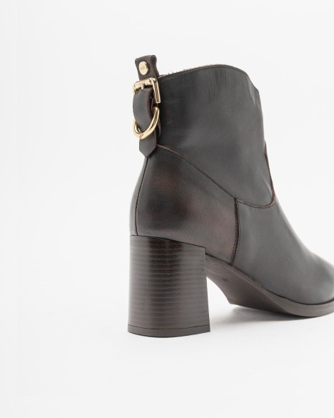 Botins PROF Botins PROF
