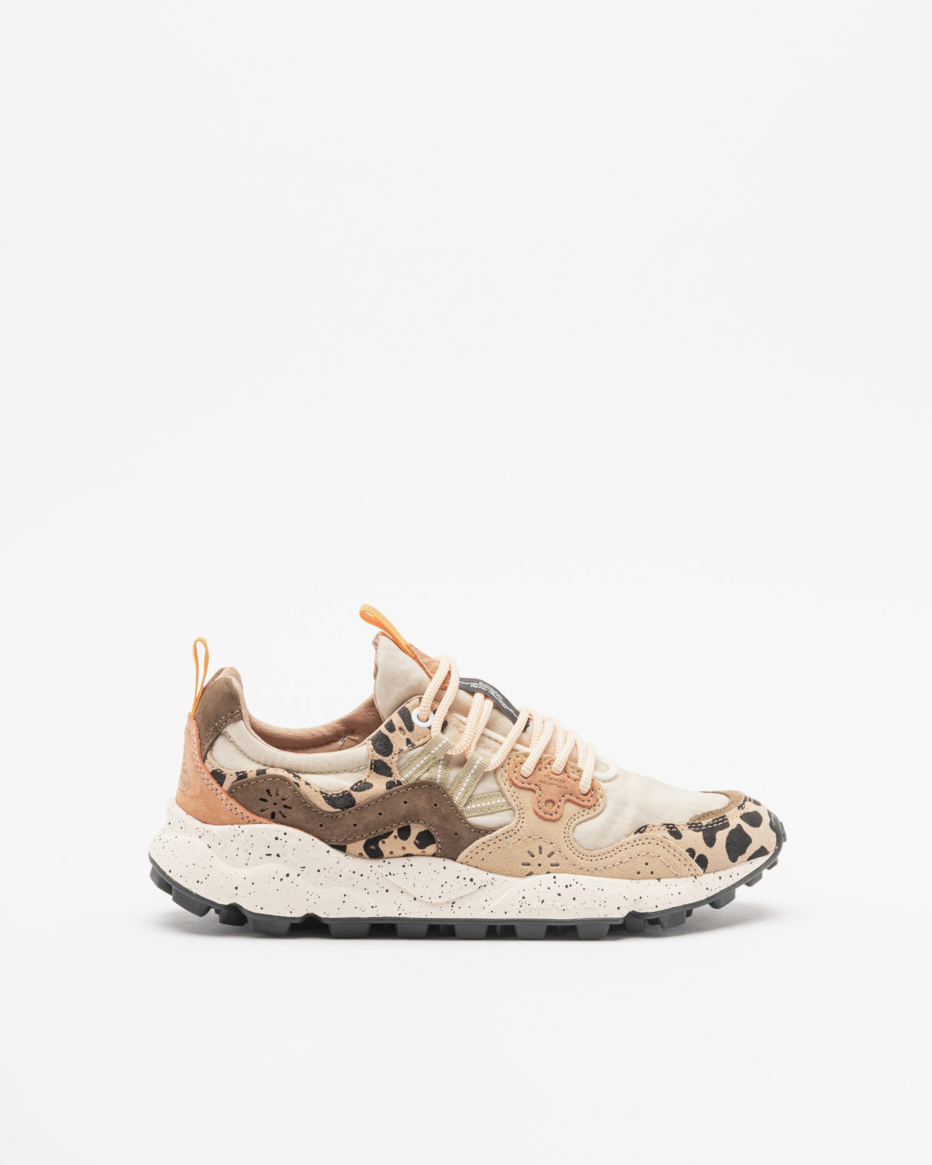 Sneakers Flower Mountain