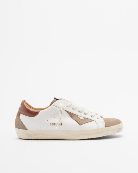 Witte sportschoenen 4B12