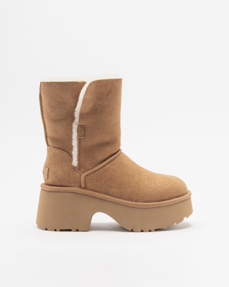 Stivali con plateau Ugg