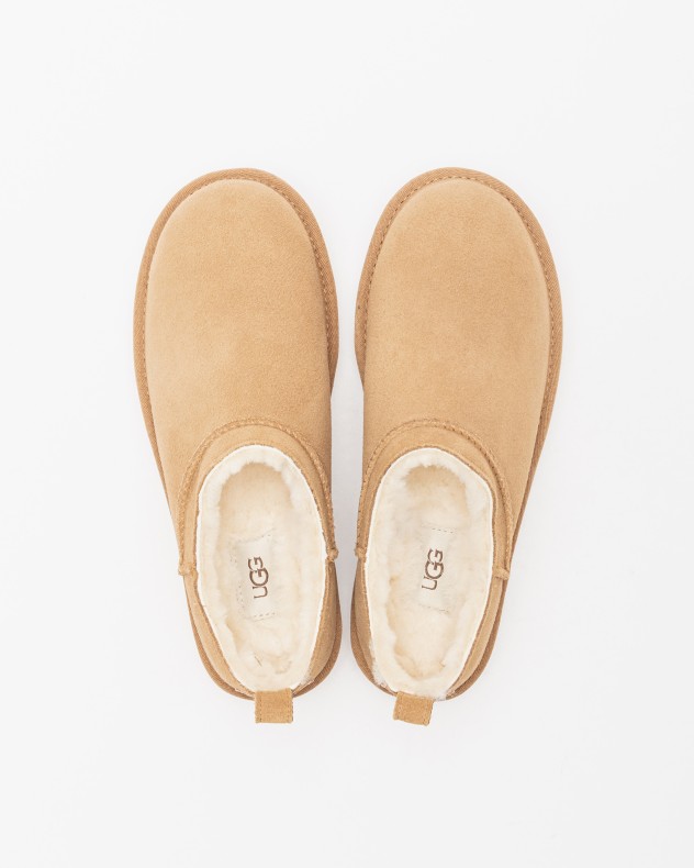 Ugg Slip on shoes