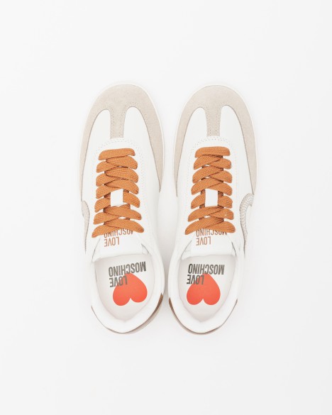 Weiße Sneakers Love Moschino Weiße Sneakers Love Moschino