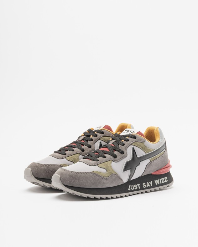 Sneakers Just Say Wizz