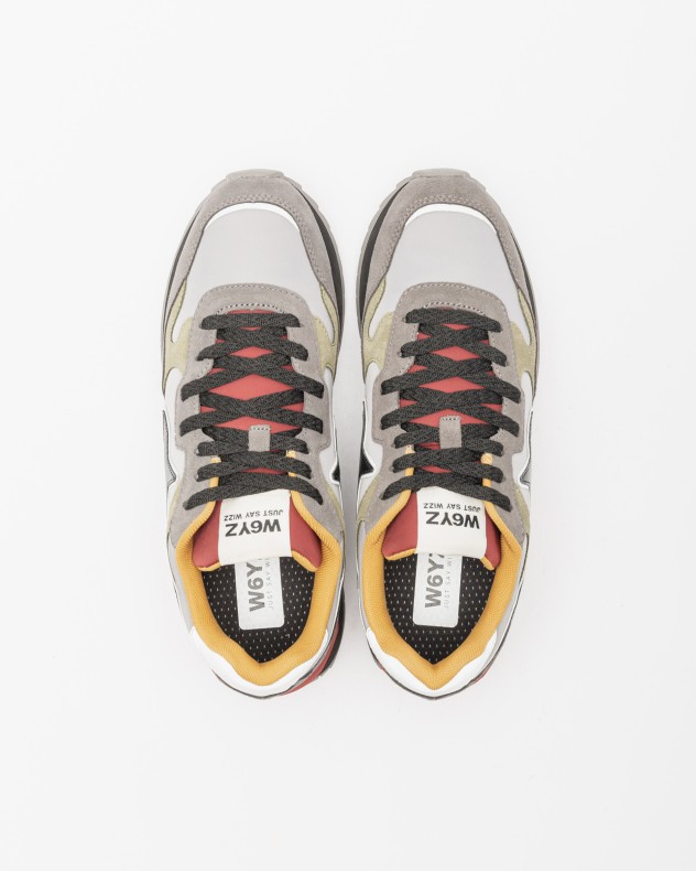 Sneakers Just Say Wizz