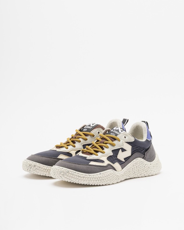 Sneakers ID.Eight