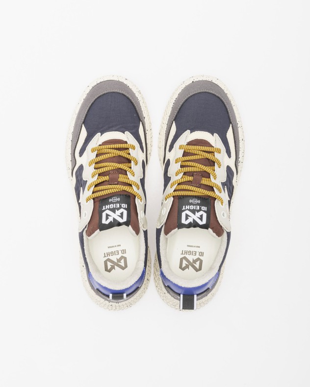 ID.Eight Sneakers