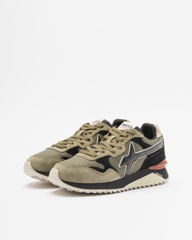 Sneakers Just Say Wizz