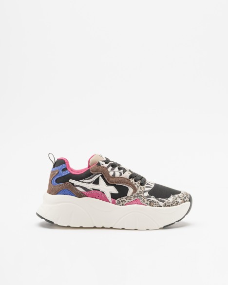 Sneakers Just Say Wizz