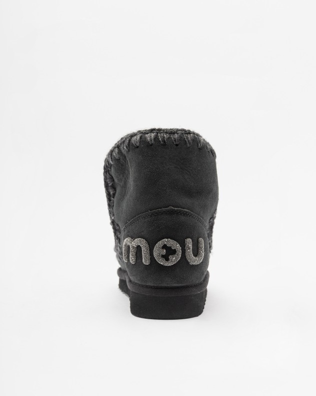 Botas Mou