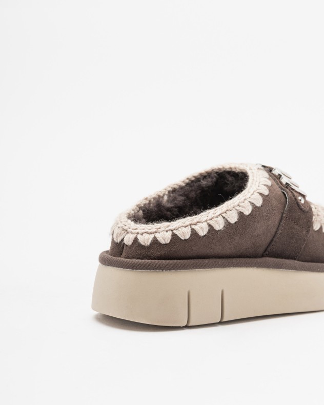Slippers Mou