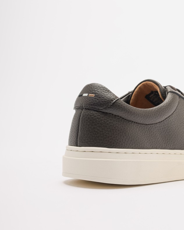 Sneakers Boss