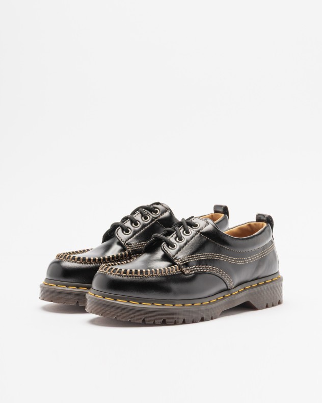 Sapatos de vela Dr Martens