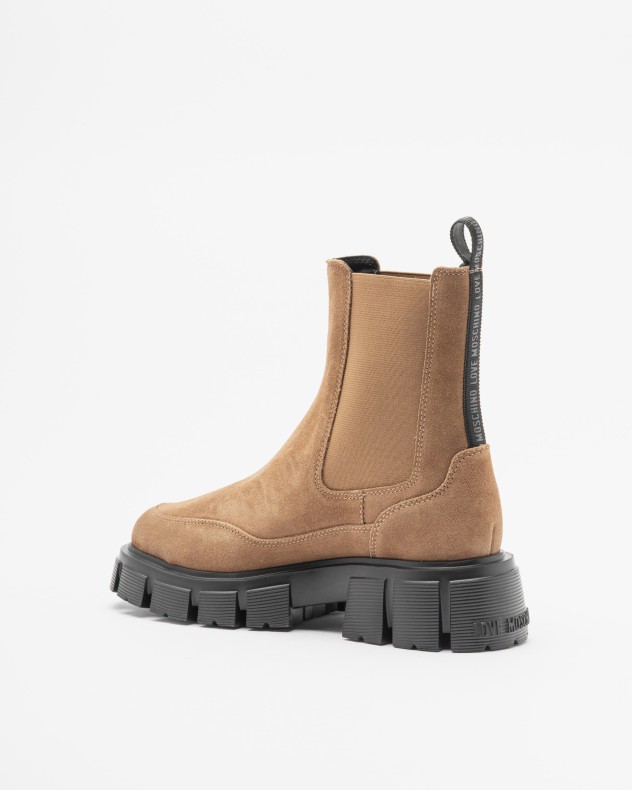 Botas Love Moschino