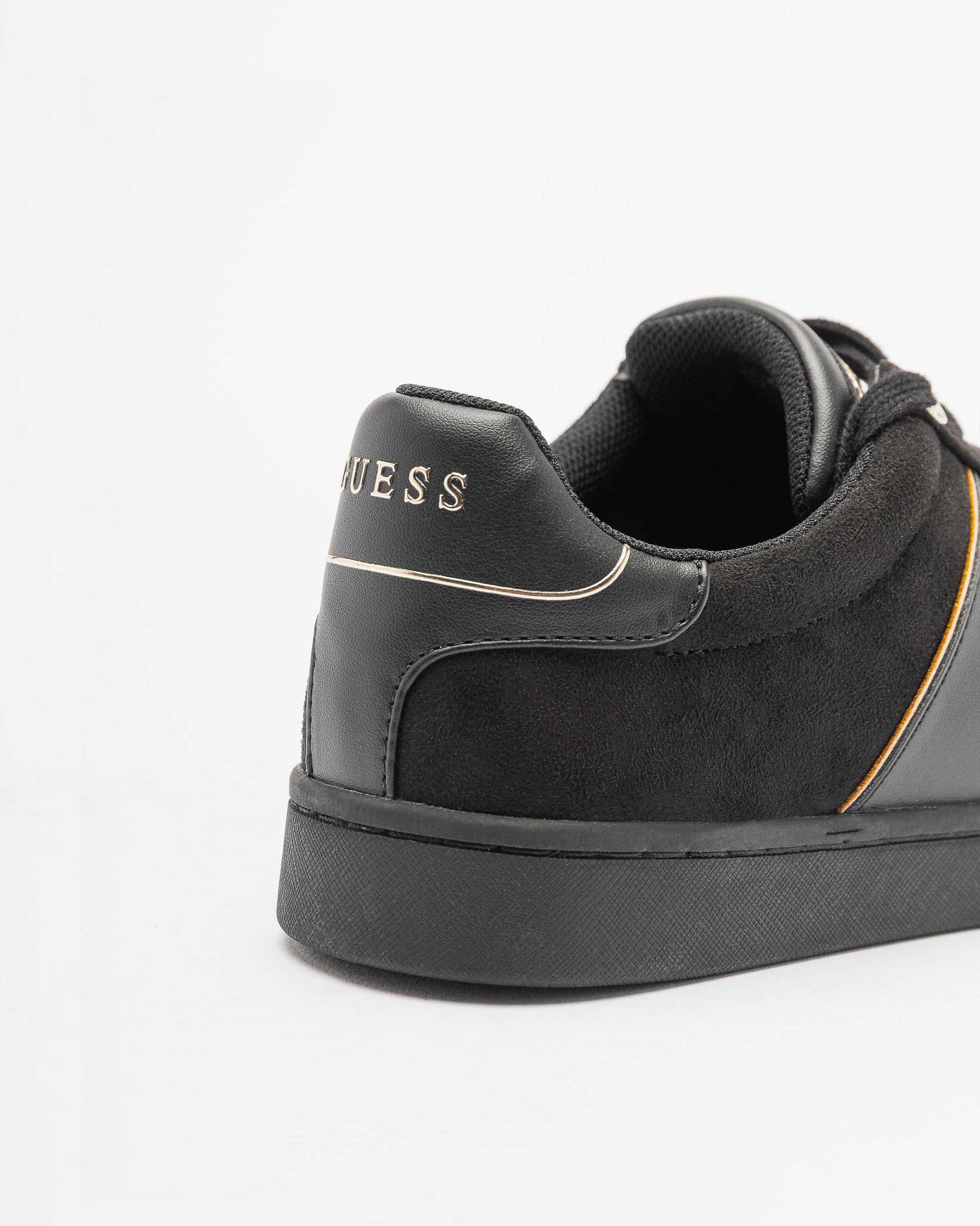 Guess Sneakers