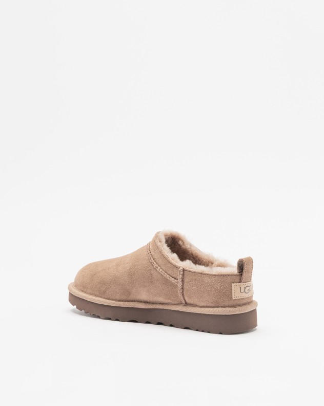 Ugg Slip on shoes