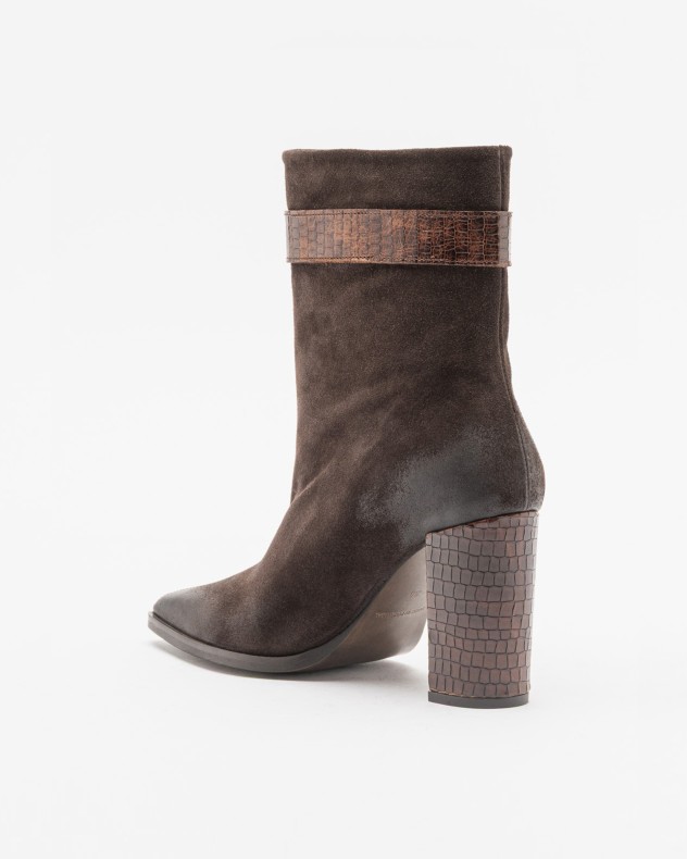 PROF Boots