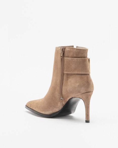 Botins PROF Botins PROF