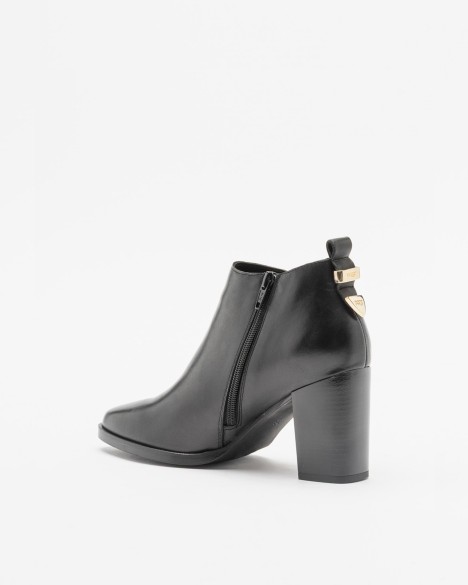 Botins PROF Botins PROF