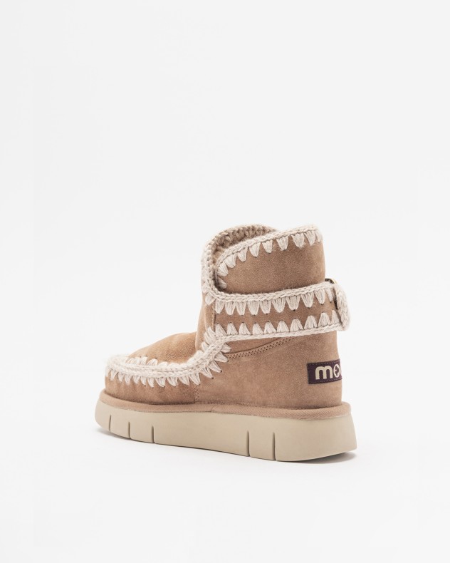 Botas Mou