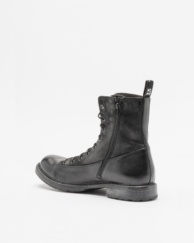 Stiefel Moma
