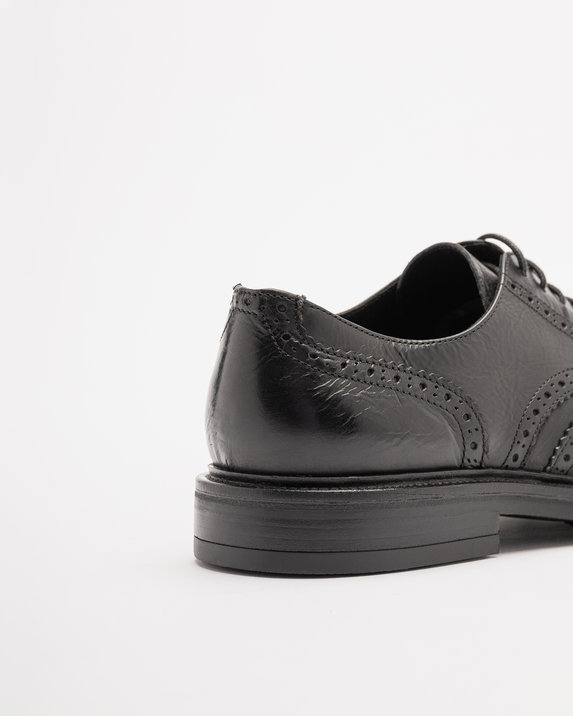 PROF Brogue shoes