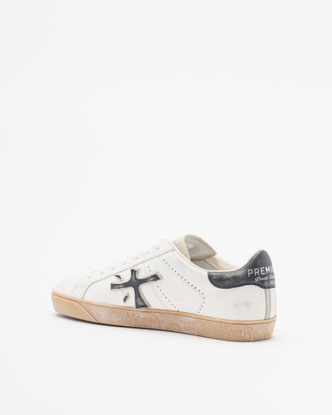 Baskettes blanches Premiata Baskettes blanches Premiata