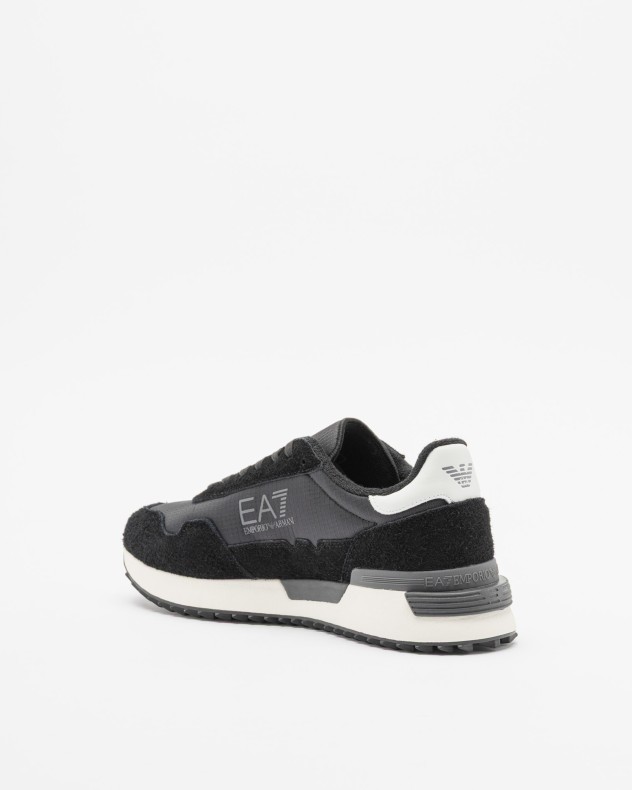 Baskets EA7